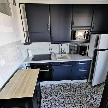 Suffren - 2 Pieces 4 Couchages Le Barcares. Ref: 10suf_305 Mae-1523 アパート *