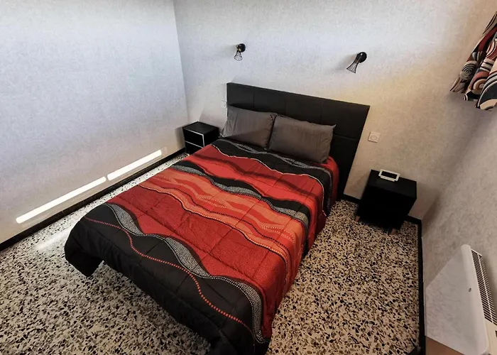 Suffren - 2 Pieces 4 Couchages Le Barcares. Ref: 10suf_305 Mae-1523 * Le Barcarès